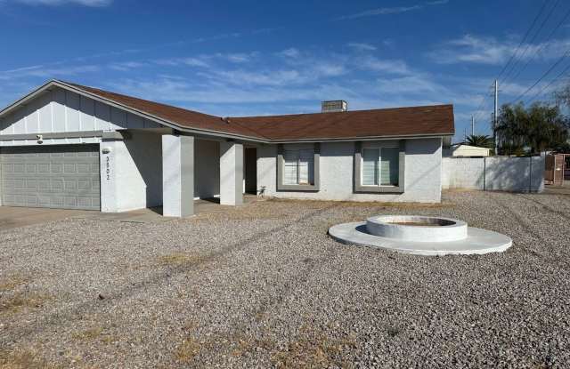 3 Bedroom Single Family Home in Glendale, Phoenix photos photos
