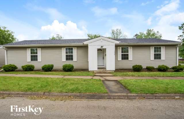 3028 Gideon Avenue - 3028 Gideon Avenue, Zion, IL 60099