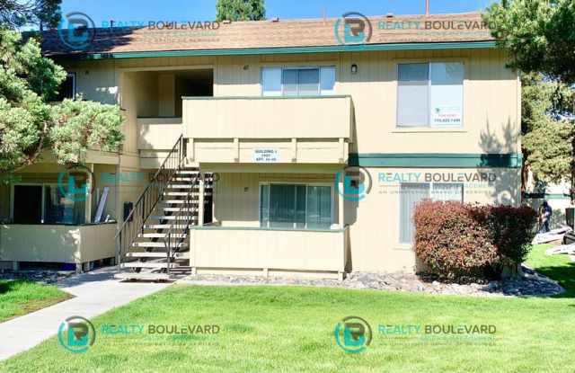 Great 2 Bedroom 1 Bathroom Apartment Near TMCC!!! Private Balcony, Laundry, Pool & Community Amenities photos photos