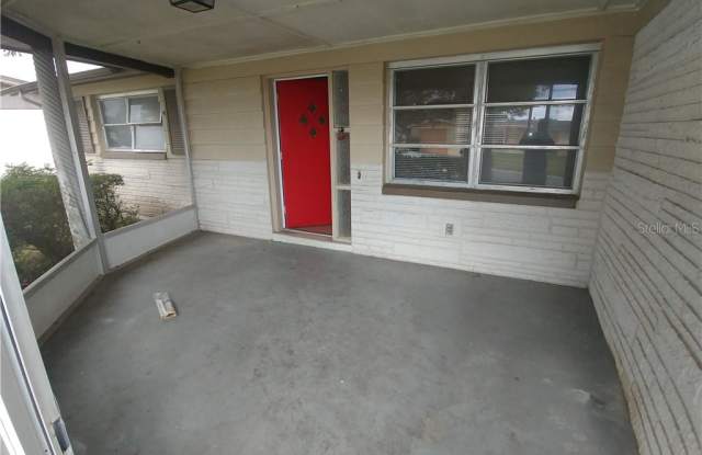 5119 VICTORIA LANE Gallery 3