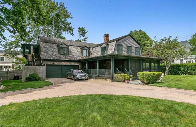 99 Coggeshall Avenue - 99 Coggeshall Avenue, Newport, RI 02840
