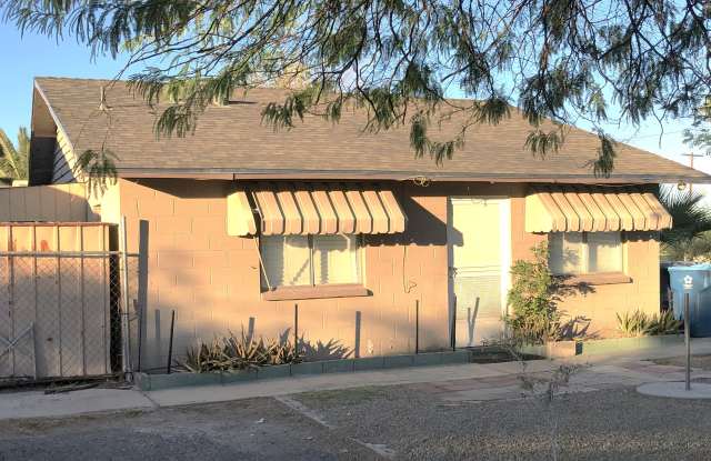 1329 Oahu St - 1329 Oahu Street, Sunrise Manor, NV 89104