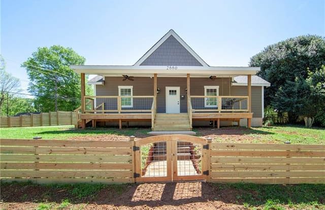 2660 Roslyn Avenue - 2660 Roslyn Avenue, Charlotte, NC 28208