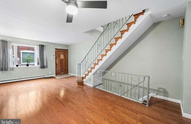 2336 S CARLISLE Street photos photos