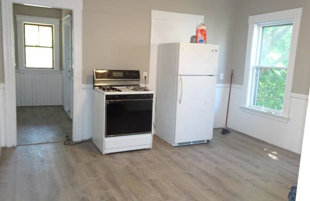 124 Myrtle Avenue - 128 - 124 Myrtle Avenue, Fitchburg, MA 01420