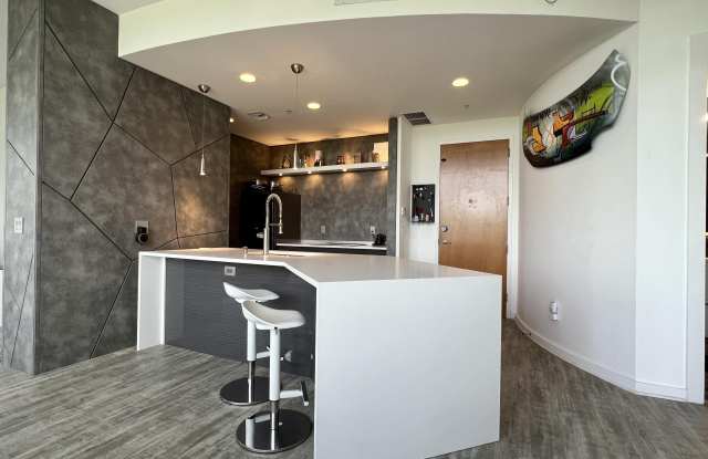 335 SE 6th Avenue photos photos