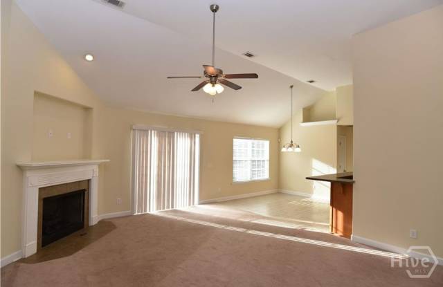 34 Sand Spur- 5 bedrooms and 3 bathrooms located in Richmond Place, Richmond Hill, GA!! Gallery 3