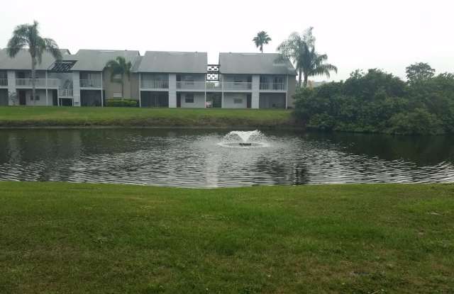 2612 Hidden Lakes Unit B, Sarasota, FL 34237 photos photos