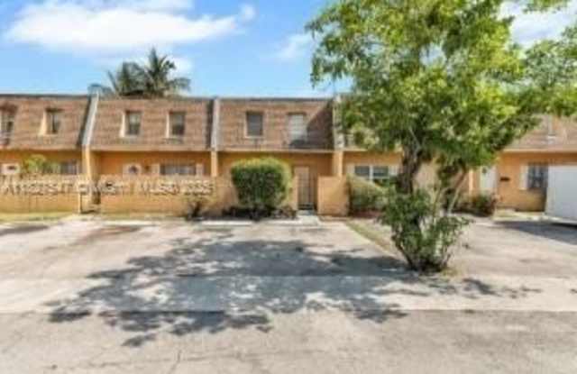 2625 NW 60th Way photos photos
