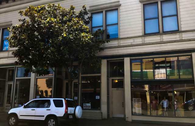 214 E Street Gallery 2