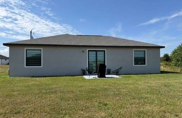 8041 Sherwood Circle E Gallery 2