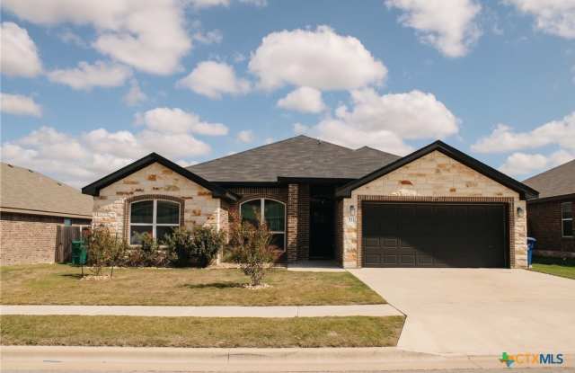 211 Fawn Ridge Drive Gallery 1