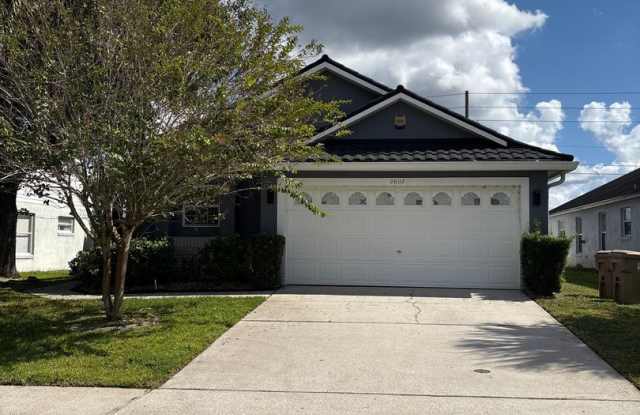 Spacious 4-Bedroom Pool Home in Indian Creek – Kissimmee, FL - 2607 Autumn Creek Circle, Four Corners, FL 34747