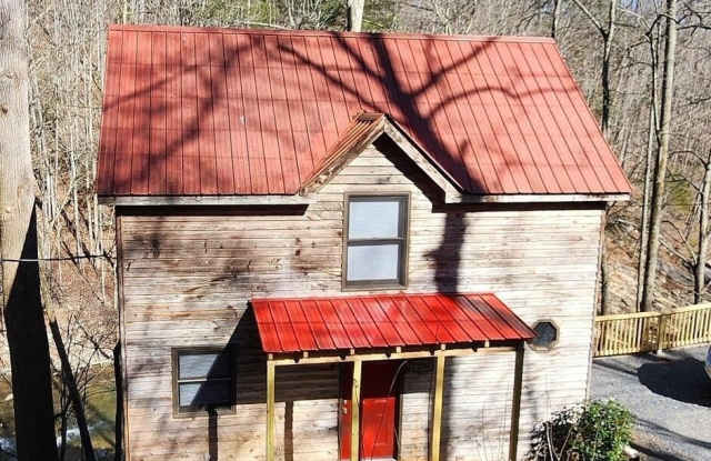 22067 Parks Mill Road Gallery 1