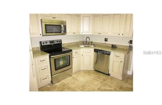 10356 CARROLLWOOD Lane Gallery 4