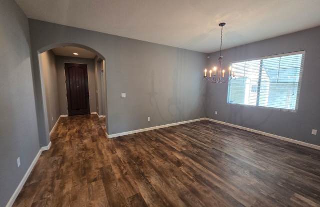 HOME FOR RENT Gallery 3