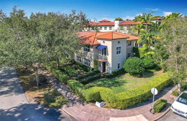 453 Menendez Avenue - 453 Menendez Avenue, Coral Gables, FL 33146