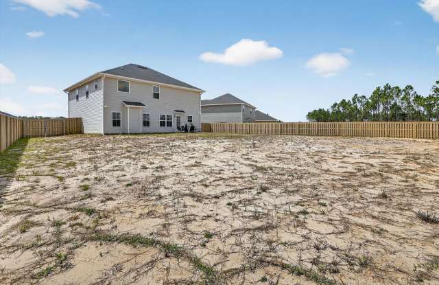 Comfortable & Spacious 4BR/2.5 BA Home!! Gallery 4