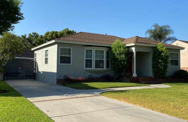 212 W ATARA ST - 212 West Atara Street, Mayflower Village, CA 91016