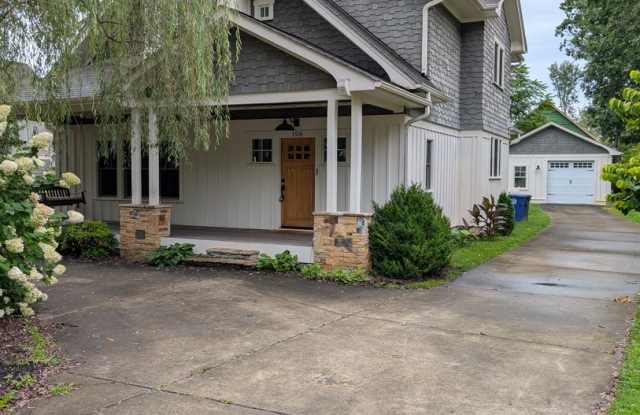 Location, Location, Location! Black Mountain Rental photos photos