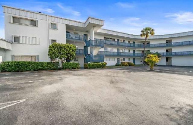 200 S Waterway Dr S photos photos