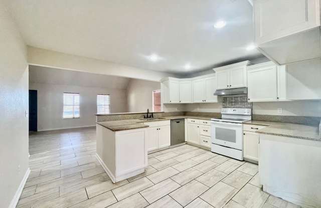 Riverside Retreat - Spacious, Charming and Serenity photos photos