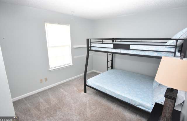 304 Admirals Walk Drive Gallery 4