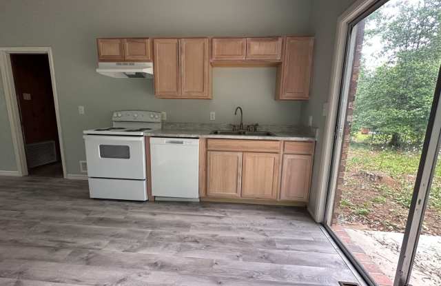 Charming 3BR House in Macon photos photos