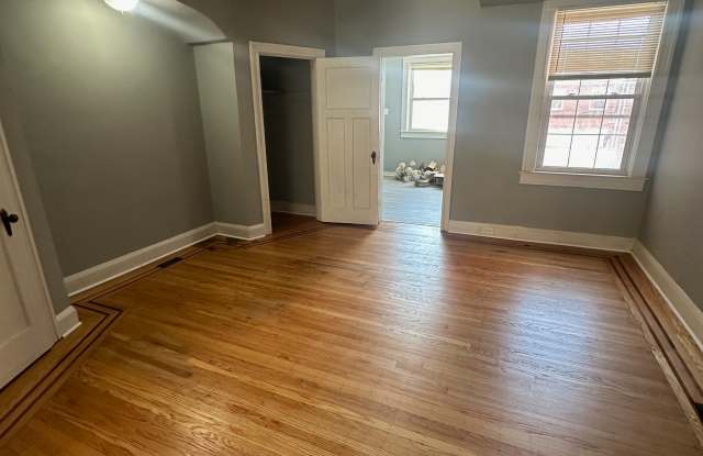 4231 Sheldon Ave Gallery 2