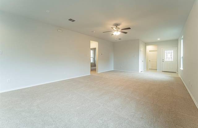 3305 Shortgrass Lane Gallery 3