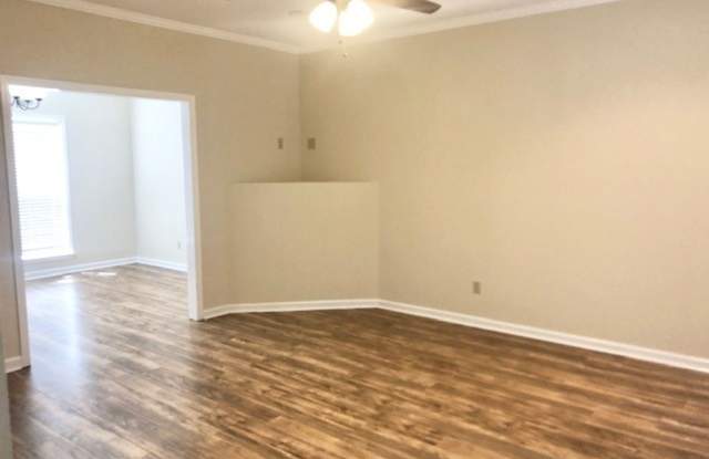 3 Bedroom, 2.5 Bath Townhome photos photos