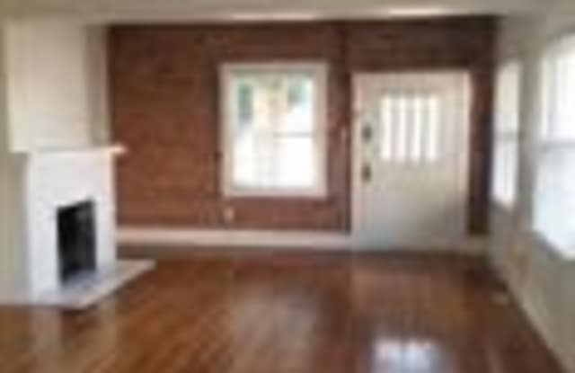 608 W Roosevelt photos photos