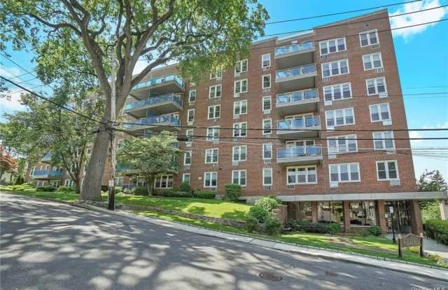 21 Fairview Avenue - 21 Fairview Avenue, Tuckahoe, NY 10707