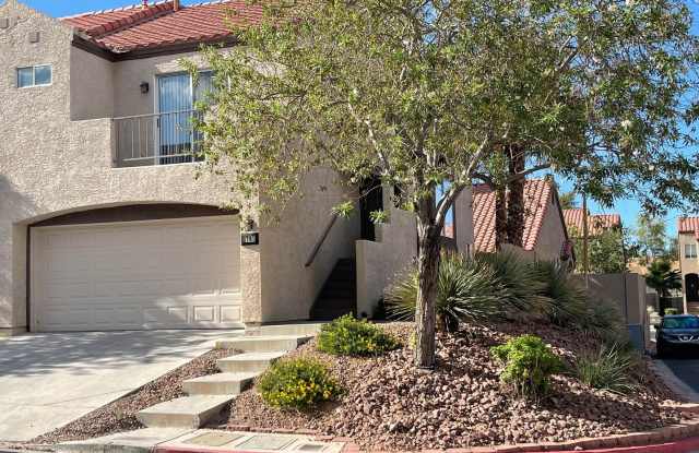 **GORGEOUSLY REMODELED!!  GREEN VALLEY 3 BD 2.5 BA HOME **$2,095.00** photos photos
