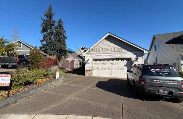 Custom Built Home with Lots of Unique Amenities- Workshop Area Plus 2 Car Garage! photos photos Custom Built Home with Lots of Unique Amenities- Workshop Area Plus 2 Car Garage! photos photos