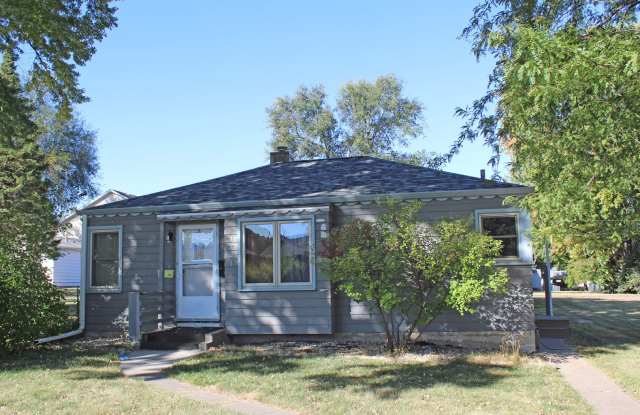 Sunny Home Awaits You photos photos