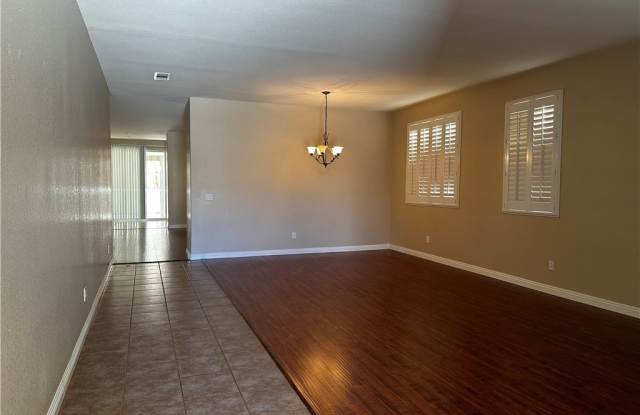 12605 Madrona Street Gallery 2