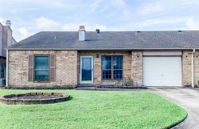 8955 Glen Meadow Ln - 8955 Glen Meadow Lane, Beaumont, TX 77706
