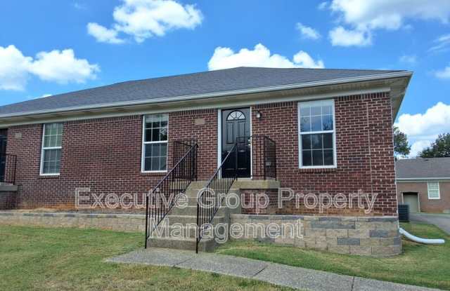 204 ADENA LOOP photos photos