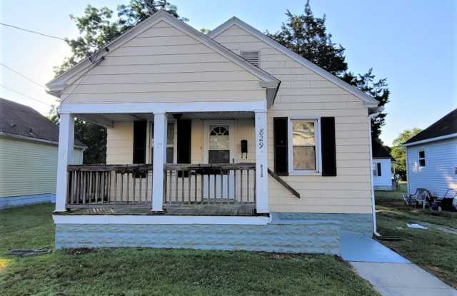 829 S Division St photos photos