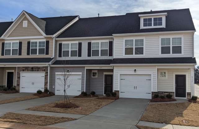 3 Bedroom Townhome Sherrill's Ford photos photos