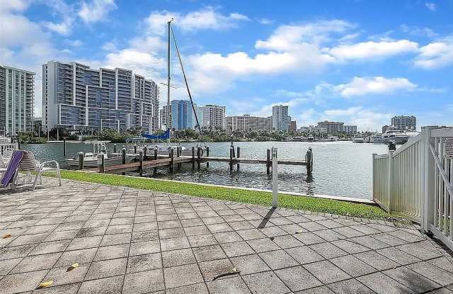 590 Golden Gate Pt - 590 Golden Gate Point, Sarasota, FL 34236