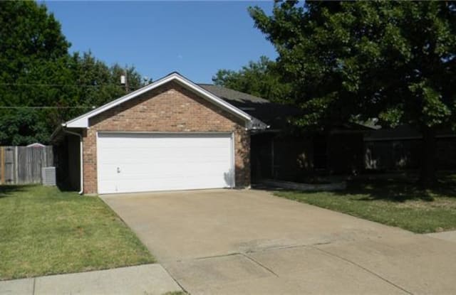 336 Roy Lane - 336 Roy Lane, Keller, TX 76248