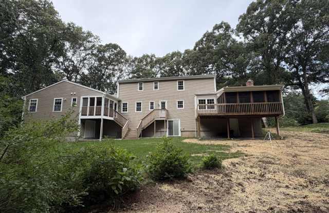 76 Bunker Hill Drive Gallery 3