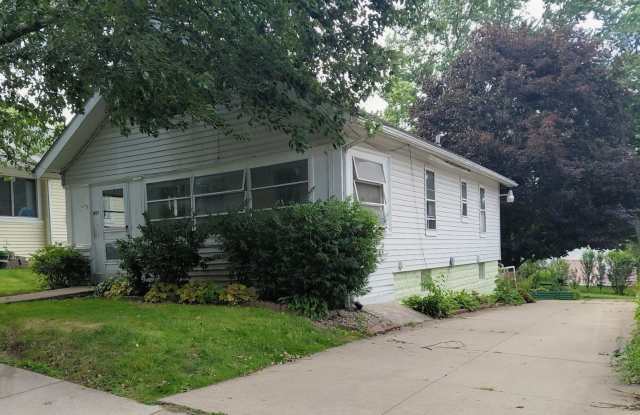 2 Bedroom 1 Bathroom Home for Rent photos photos