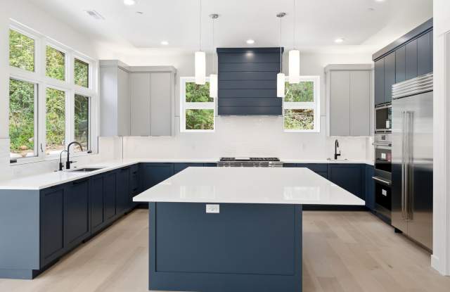 4043 W Crest Ct Gallery 3