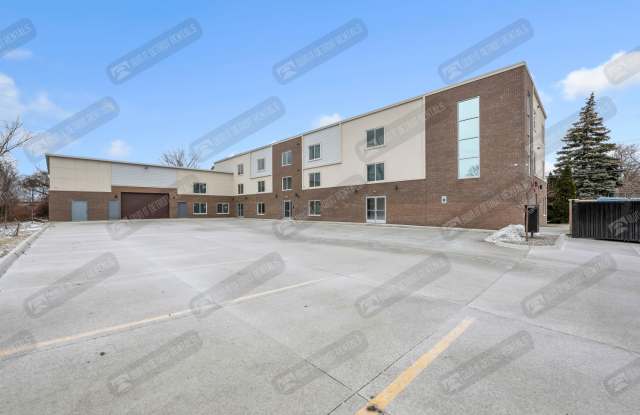 4504 Oakwood Blvd Apt 1 photos photos