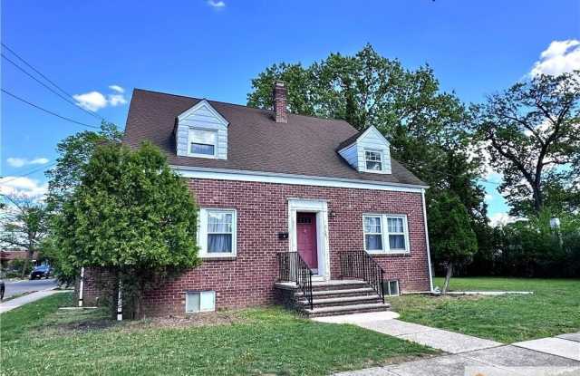 219 Hilton Street photos photos