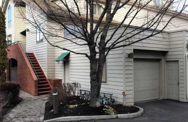 Beautiful Riverfront Condo in NW Bend! photos photos
