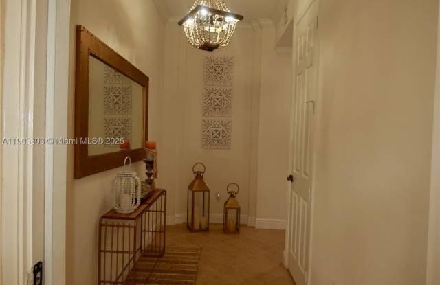 9778 Bowline Drive Gallery 3